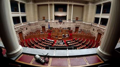 Τροπολογία για μείωση συντελεστή φορολόγησης των μερισμάτων