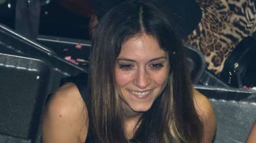 Σοφία Καρβέλα: Η μεγάλη αλλαγή στην εμφάνιση - έκοψε τα μαλλιά της