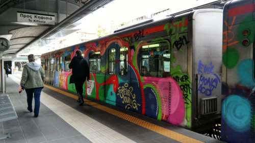 Κανονικά τα δρομολόγια του ΗΣΑΠ-είχαν διακοπεί μετά τον εκτροχιασμό συρμού