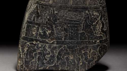 Σύλληψη στο Χίθροου αρχαιοκάπηλων με πέτρα μεγάλης αξίας