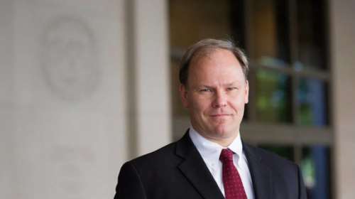 Π. Ντόλμαν: Ανησυχούμε για την πίεση που ασκούν οι εκλογές στις πολιτικές