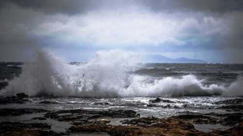 Μποφόρ, κρύο και βροχές την Τετάρτη
