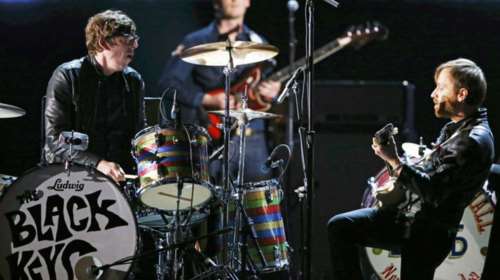 Το νέο τραγούδι των Black keys μετά από πέντε χρόνια σιωπής