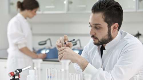 Ευρωπαϊκό Πανεπιστήμιο Κύπρου: Η Φαρμακευτική στη σύγχρονη εποχή