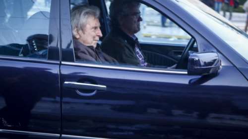 Εξιτήριο από το νοσοκομείο για τον Μίκη Θεοδωράκη