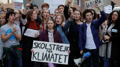 Η ανήλικη ακτιβίστρια για το περιβάλλον υποψήφια για το Νόμπελ Ειρήνης