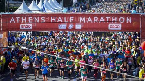 Πλημμύρισε η Αθήνα με 22.000 δρομείς - Ενα φωτογραφικό οδοιπορικό