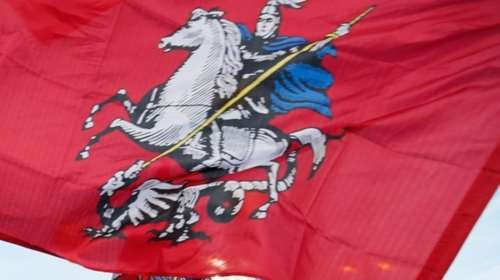 Δημοσκόπηση: Τι λένε οι Ρώσοι για την προσάρτηση της Κριμαίας