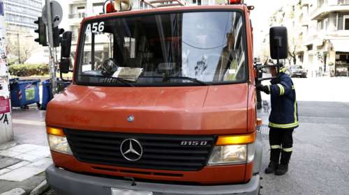 Έσβησε η πυρκαγιά στο υπόγειο πάρκινγκ του πολυκαταστήματος