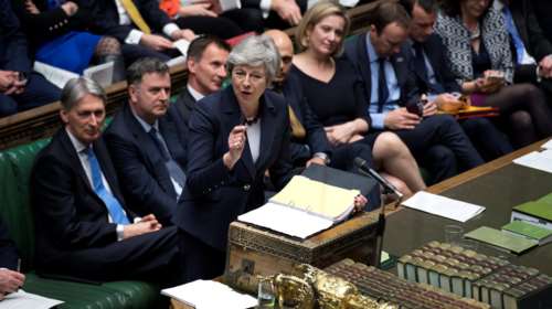 «Όχι» σε όλες τις εναλλακτικές για το Brexit από το βρετανικό κοινοβούλιο