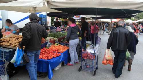 Οριστική τοποθέτηση παραγωγών και επαγγελματιών στις λαϊκές