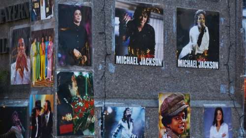 Η Γερμανία εγκαινίασε την πιο αμφιλεγόμενη έκθεση της χρονιάς