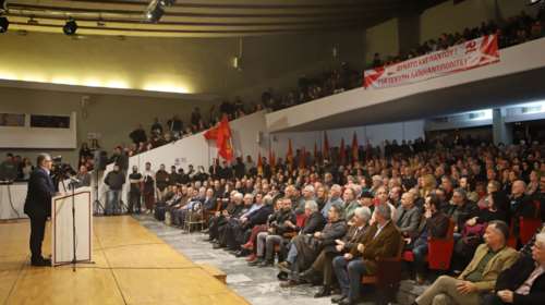 Οι υποψήφιοι του ευρωψηφοδελτίου του ΚΚΕ