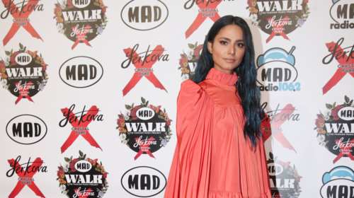 Κιτς ή εντυπωσιακή; Η Ηλιάνα Παπαγεωργίου με κορμάκι αλά JLO στα ΜadWalk