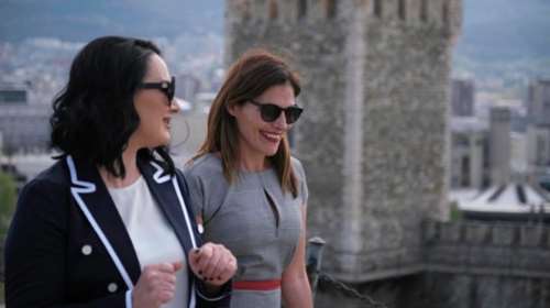 Η βόλτα της Περιστέρας Μπαζιάνα με την σύζυγο του Ζόραν Ζάεφ