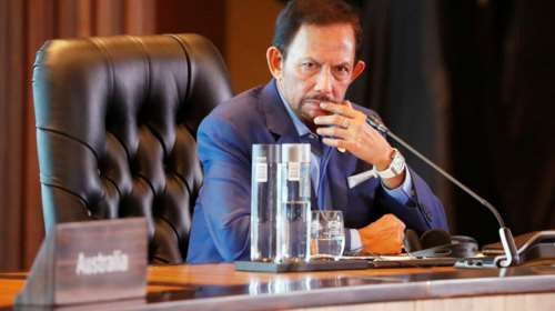 Θάνατος δια λιθοβολισμού η ποινή για τους ομοφυλόφιλους στο Μπρουνέι
