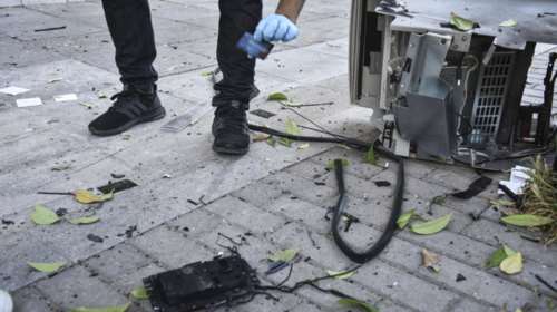 Μεγάλες ζημιές στο Π. Φάληρο από έκρηξη σε ΑΤΜ