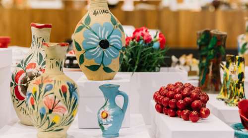 100 χρόνια ελληνικής κεραμικής μέσα από μια σπουδαία συλλογή