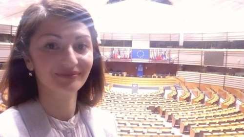 Μ. Γραμματικοπούλου: Από το κελί, σχολείο, ΑΕΙ &amp; τώρα υποψήφια με το Ποτάμι