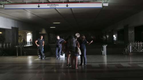 Μπλακ άουτ στο Σύνταγμα εξαιτίας της κακοκαιρίας