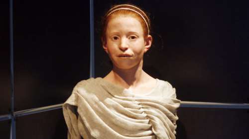 Η 11χρονη Μύρτις πρωτοστατεί κατά των σύγχρονων λοιμών