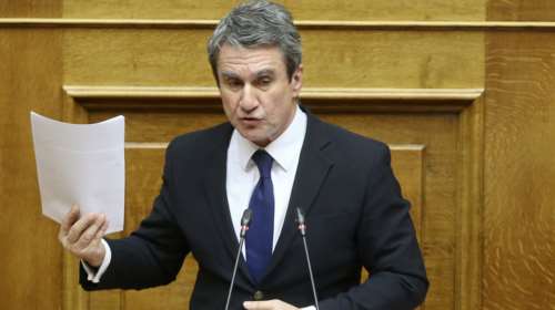 Λοβέρδος για Novartis: «Πρώτος εγώ θα ψηφίσω την άρση ασυλίας μου»