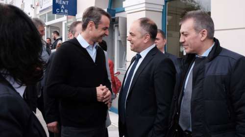 Μητσοτάκης από Νάξο: Για να κυβερνήσεις σωστά χρειάζεται σοφία