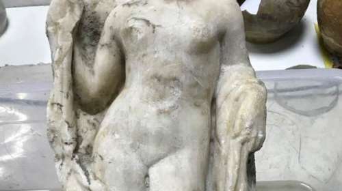 Ερωτικές &quot;Αφροδίτες&quot; στα θεμέλια του μετρό Θεσσαλονίκης