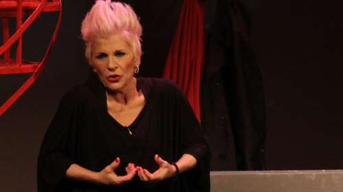 Χρύσα Ρώπα: Έπαθα σοκ όταν έμαθα ότι είμαι υιοθετημένη, όλα ήταν ένα ψέμα