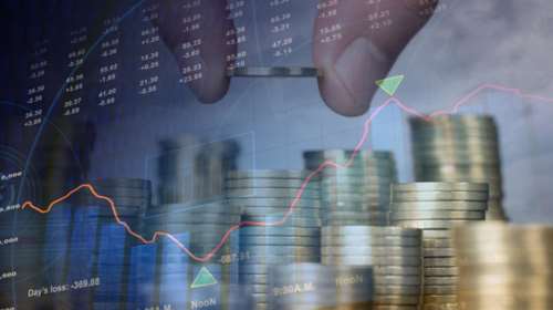Bloomberg: Τα ελληνικά ομόλογα, ένα ακόμα σημάδι της ανάκαμψης της χώρας