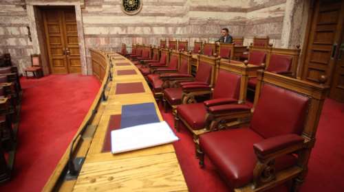 Ψηφίστηκε επί της αρχής το νομοσχέδιο του υπουργείου Άμυνας