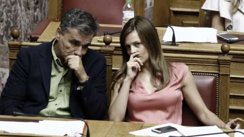 Μετά το Πάσχα το νομοσχέδιο για τις 120 δόσεις προς τα ταμεία