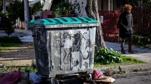 Σοκ στο Αίγιο: Νεκρό νεογέννητο σε κάδο απορριμάτων