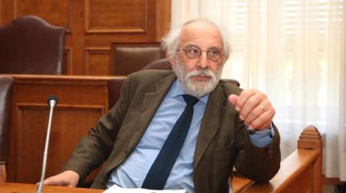 Αγωγή Λυκουρέζου κατά της Κατερίνας Παπακώστα