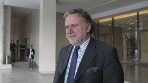 Διπλωματικές πηγές: Εφ' όλης τής ύλης συνάντηση Κατρούγκαλου - Μενέντεζ