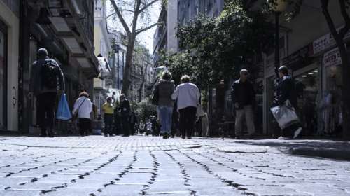 Handelsblatt: Έλληνες, ένας λαός απογοητευμένος μετά την κρίση