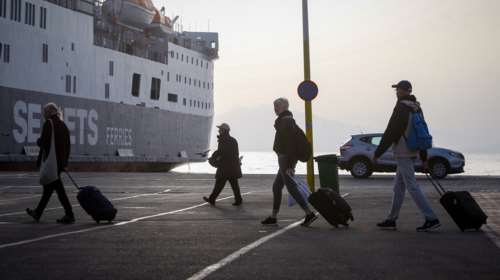 Εγκαταλείπουν οι εκδρομείς του Πάσχα την πρωτεύουσα