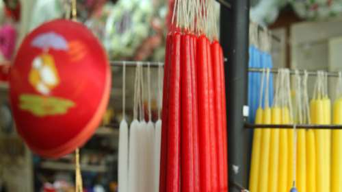 Πότε κλείνουν τα καταστήματα τη Μεγάλη Παρασκευή