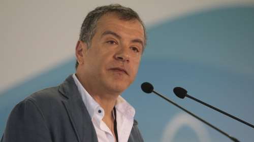 Θεοδωράκης: Τσίπρας - Μητσοτάκης στήνουν πάρτι για δύο