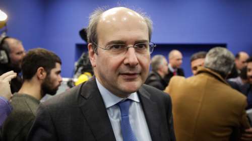 Χατζηδάκης: Η πρόταση μομφής είναι πρόσκληση στους βουλευτές του ΣΥΡΙΖΑ