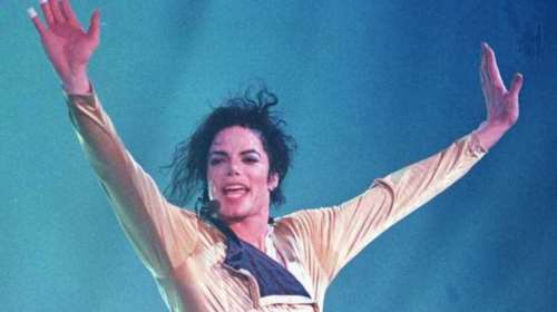 Ο γιος του Μάικλ Τζάκσον έγινε 17- Δεν θα τον αναγνωρίσετε