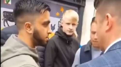 Έλουσαν με μιλκσέικ ακροδεξιό υποψήφιο ευρωβουλευτή