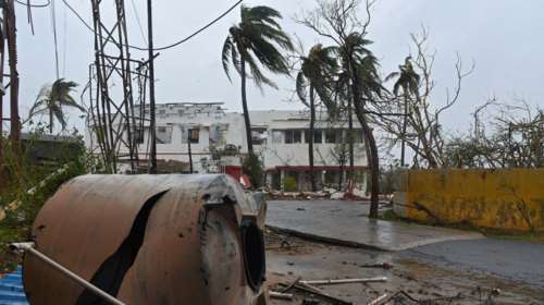 Ινδία: Ο κυκλώνας Φάνι κατευθύνεται στην Καλκούτα