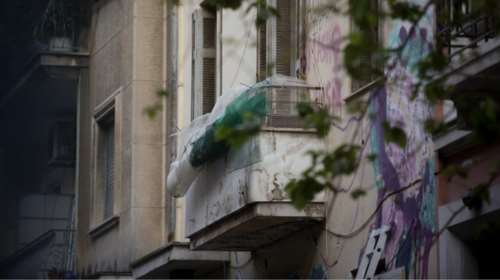 Αντιεξουσιαστές ανακατέλαβαν το κτίριο στη Μπουμπουλίνας 42