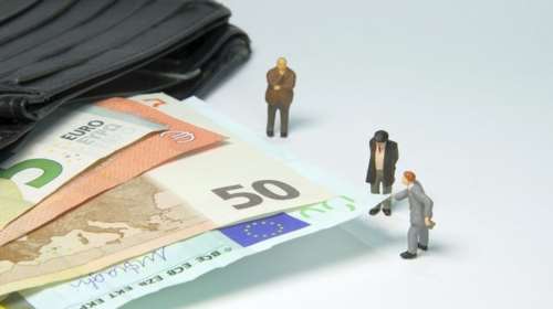 Η νέα ρύθμιση για συντάξεις χηρείας &amp; οφειλές σε ταμεία