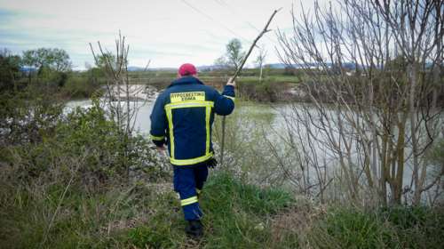 Σε άντρα ανήκει το πτώμα που εντοπίστηκε στον Πηνειό