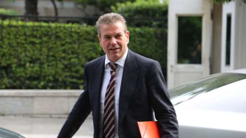 Πετρόπουλος για 120 δόσεις: Μείωση βασικής οφειλής έως 54%