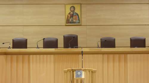 Αναστέλλονται δικαστήρια και πλειστηριασμοί, λόγω εκλογών