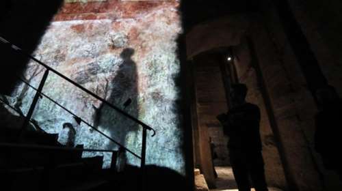 Στο φως μια άγνωστη αίθουσα από το παλάτι του Νέρωνα