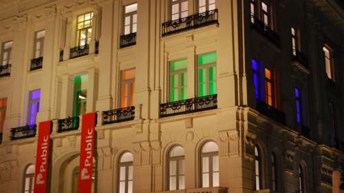 O Μάιος έχει εκπλήξεις στο Public